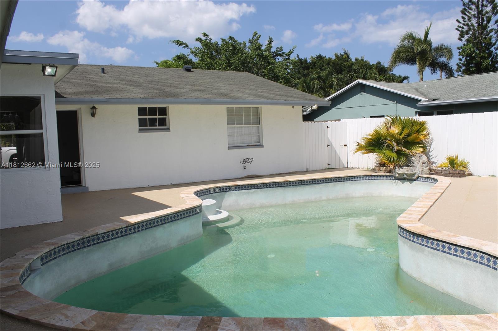 3626 Victoria Dr, West Palm Beach, Florida image 8