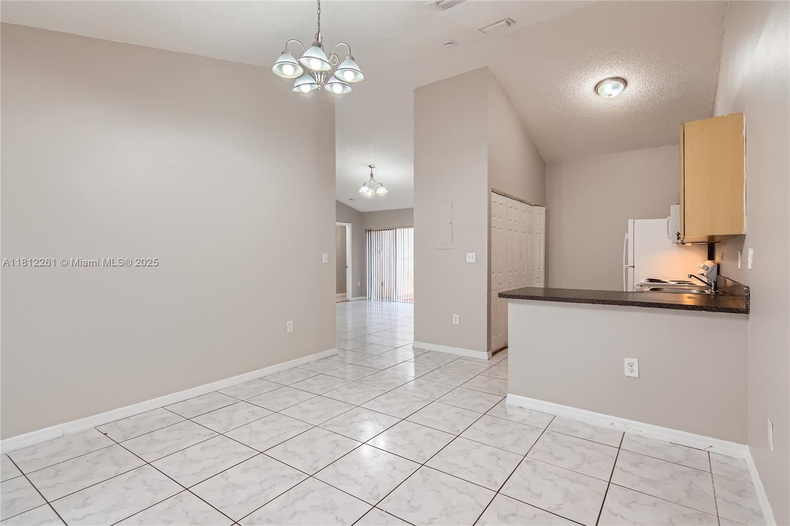 20316 NW 32nd Path, Miami Gardens, Florida image 8