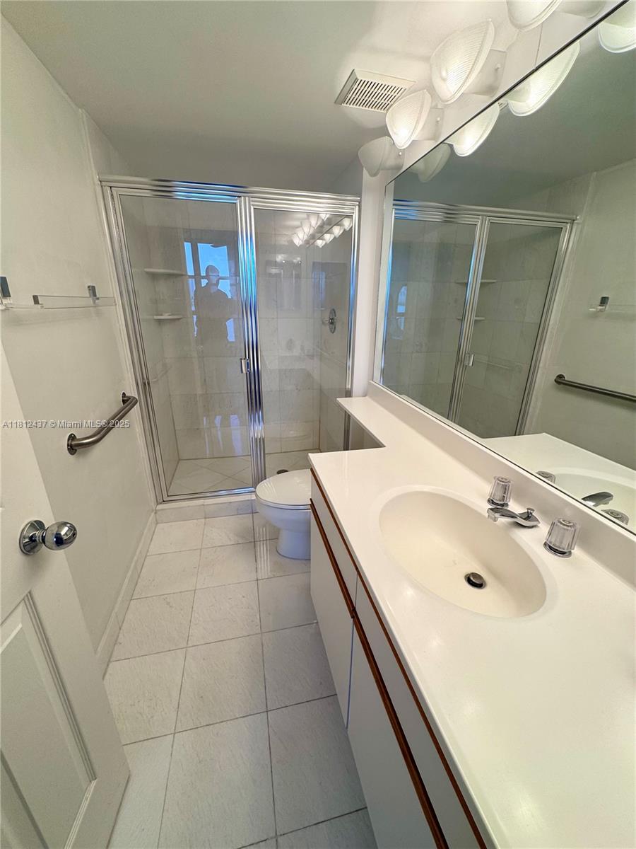 3530 Mystic Pointe Dr #601, Aventura, Florida image 15