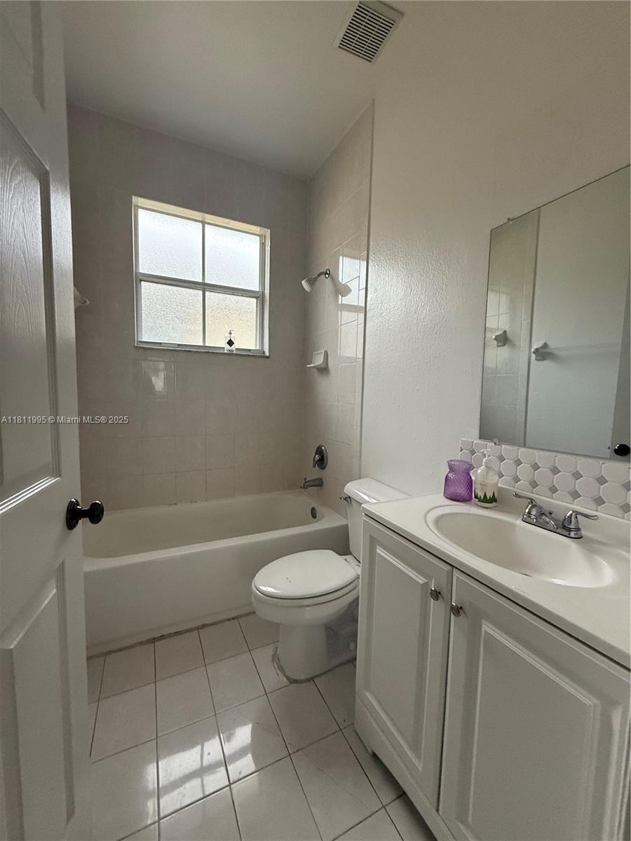 24301 SW 107 Av, Homestead, Florida image 18