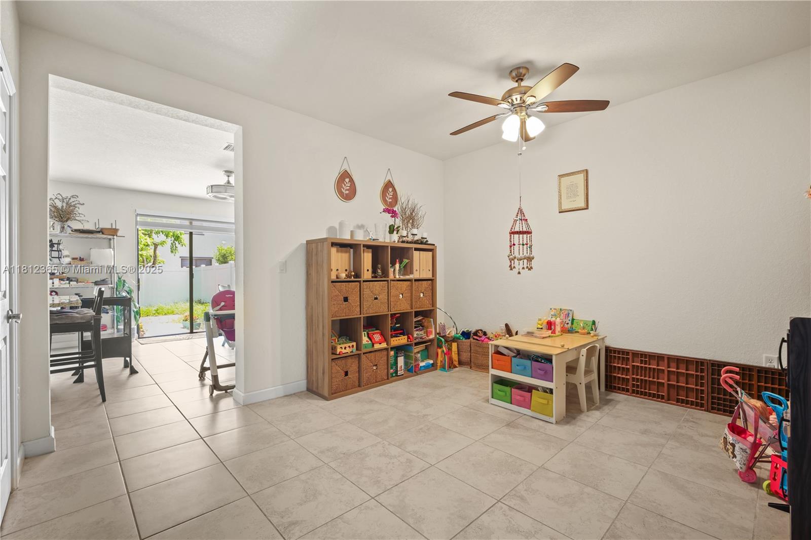3434 W 105th St, Hialeah, Florida image 16