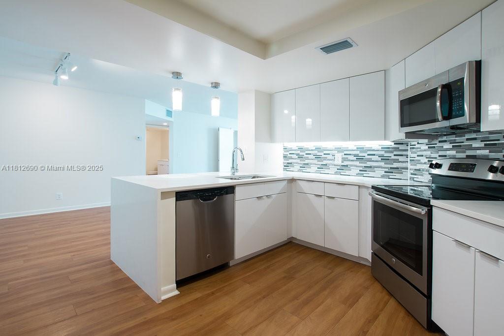 Property photo # 8