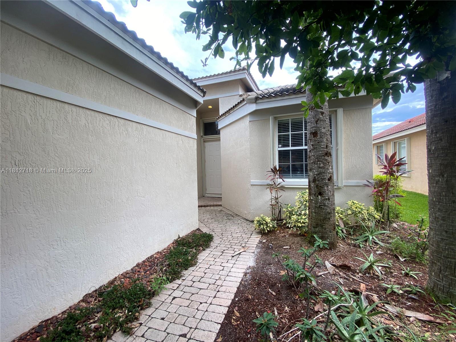 Property photo # 6