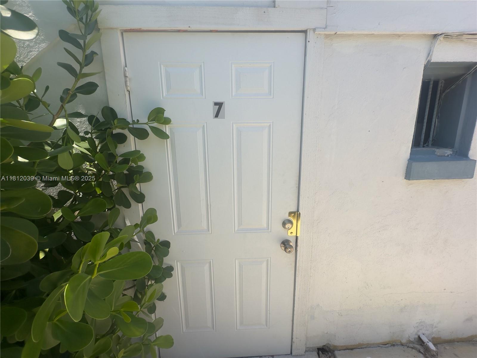 Property photo # 0