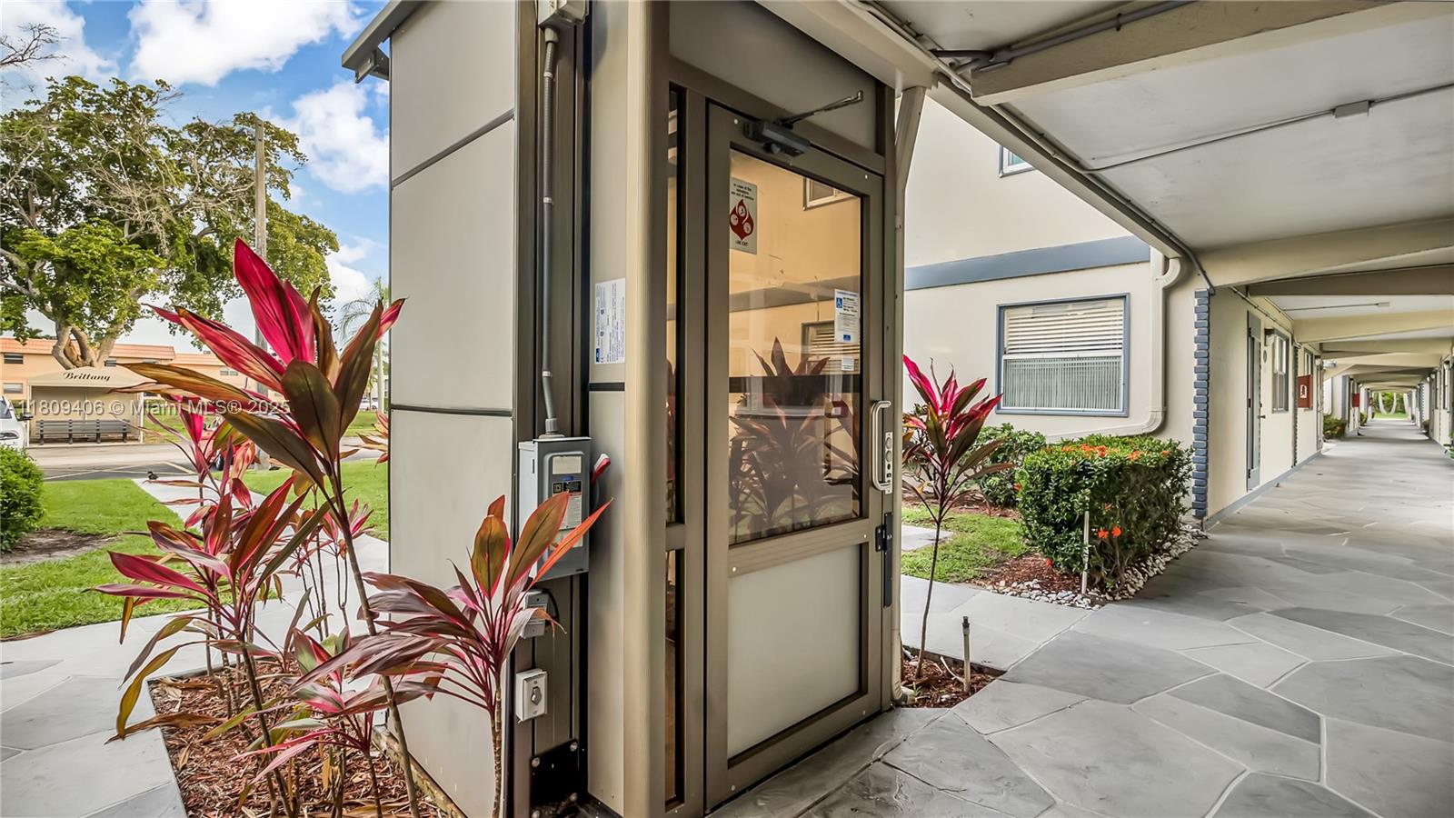 703 Brittany O #703, Delray Beach, Florida image 25