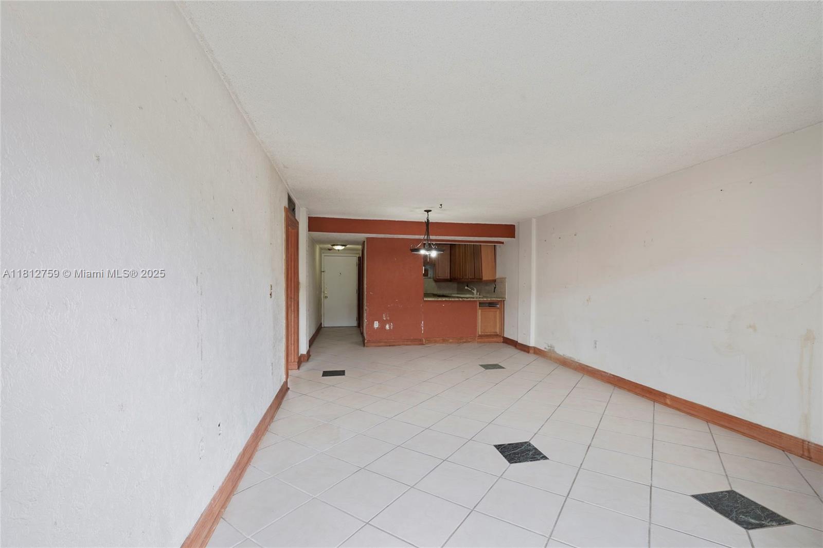 1950 W 56th St #2311B, Hialeah, Florida image 3