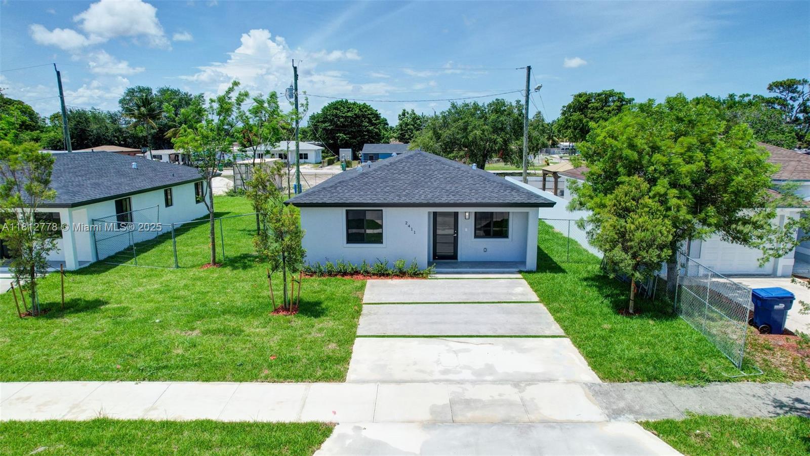 2411 NW 153 St, Miami Gardens, Florida image 6