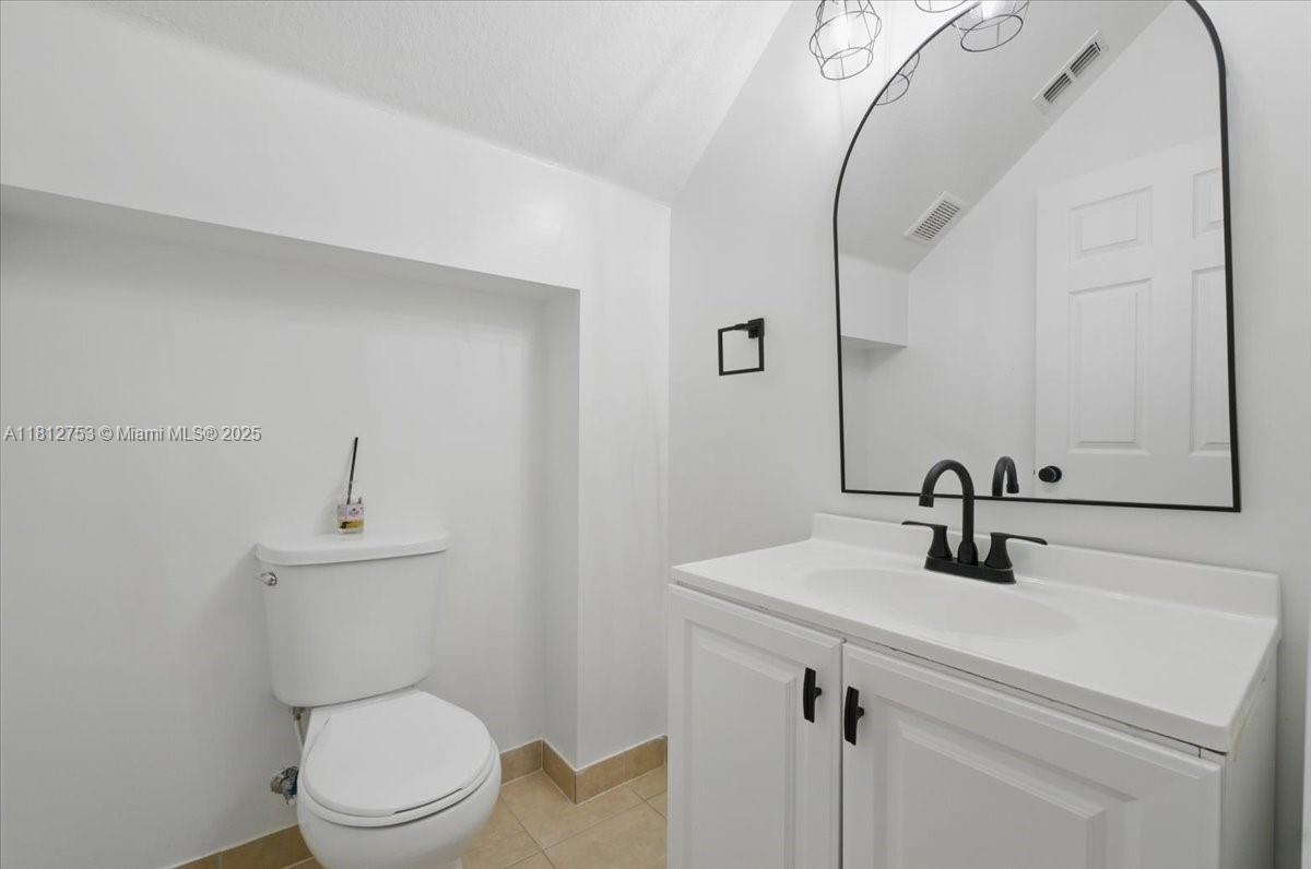 Property photo # 8