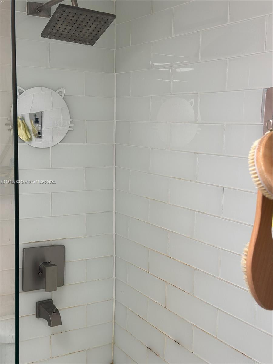 1130 11th St #6H, Miami Beach, Florida image 22