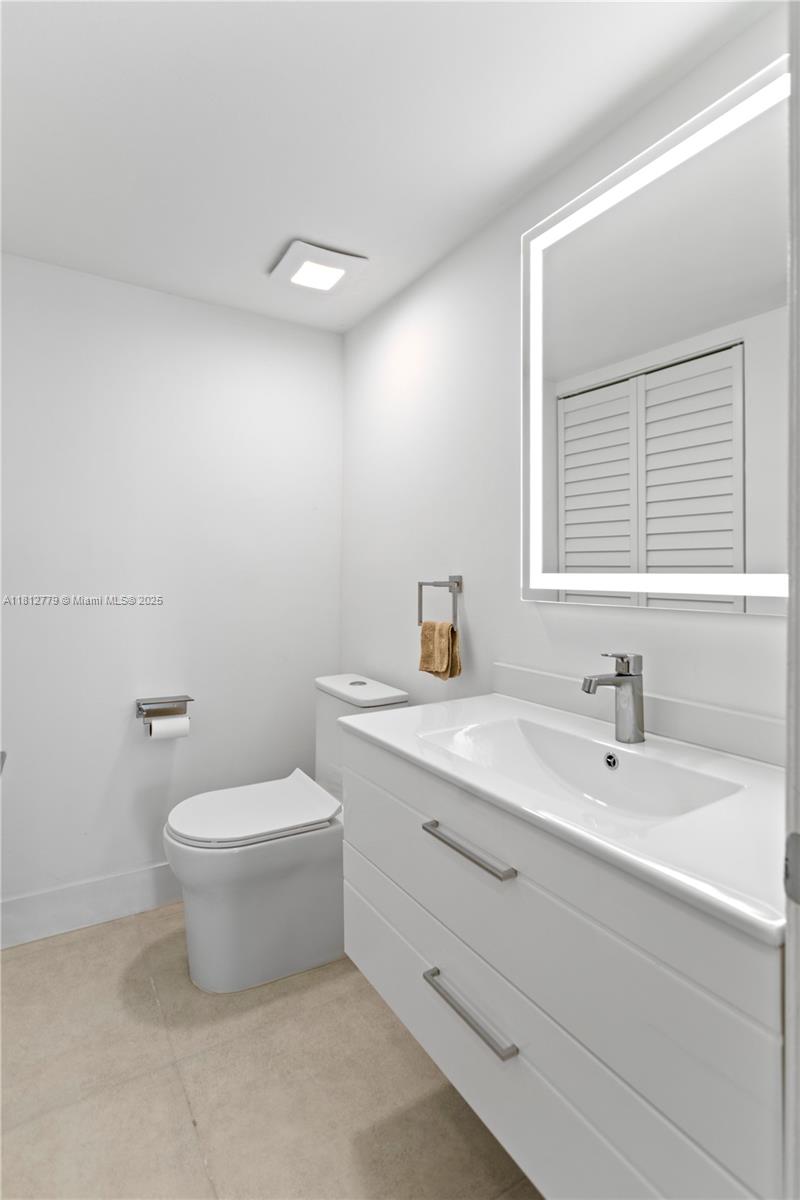 Residential, Miami, Florida image 31