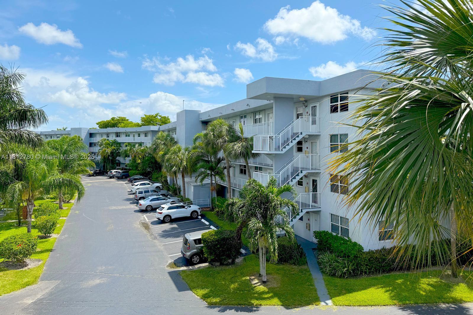 103 Royal Park Dr 3D