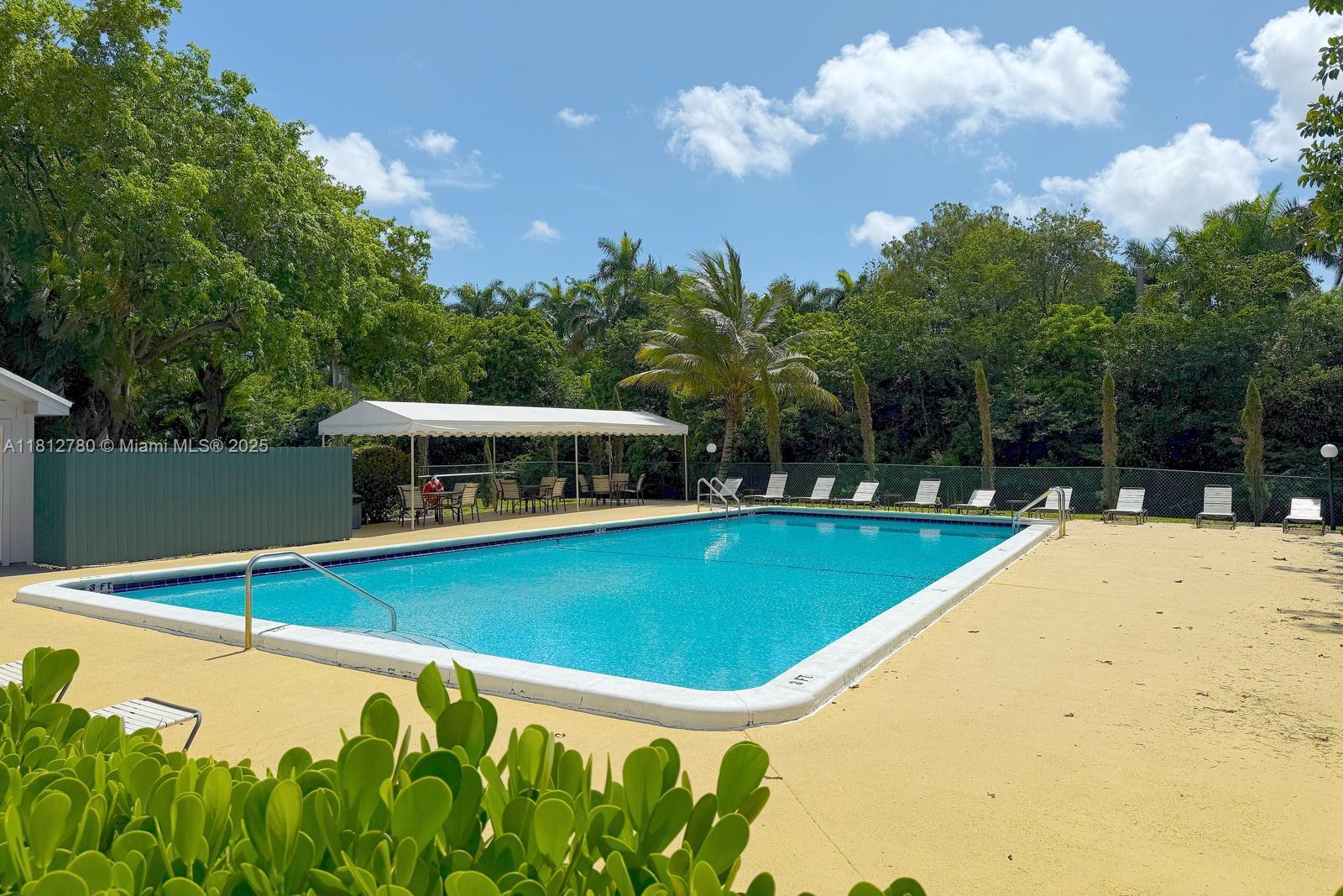 103 Royal Park Dr 3D
