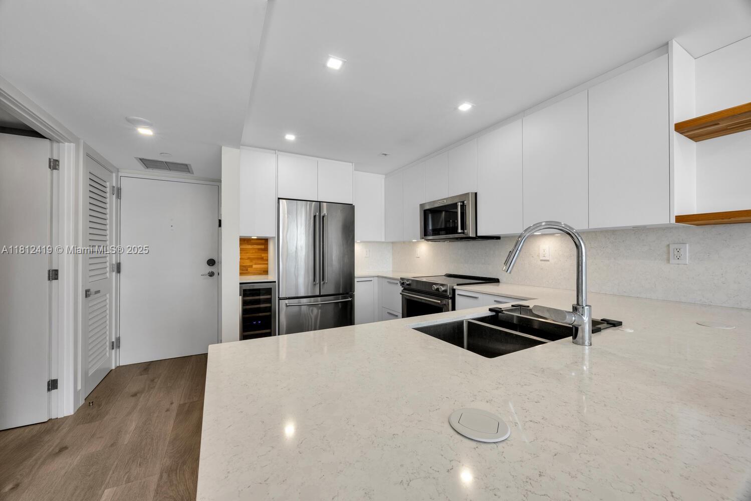 Property photo # 8