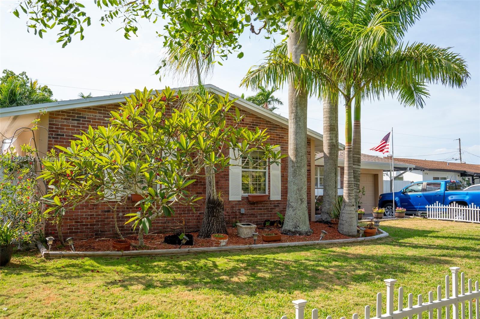 19630 Sterling Dr, Cutler Bay, Florida image 27