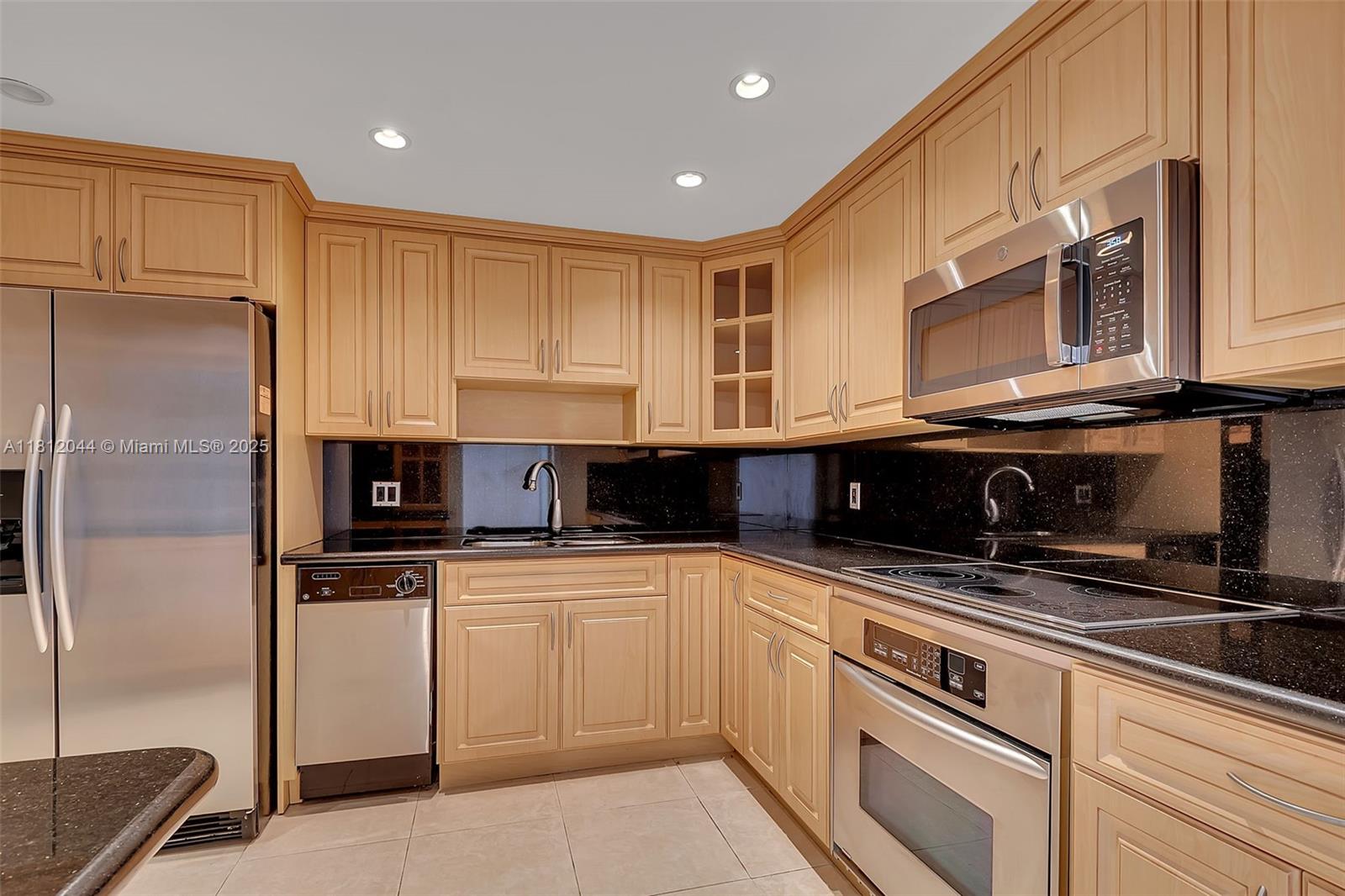 Property photo # 7