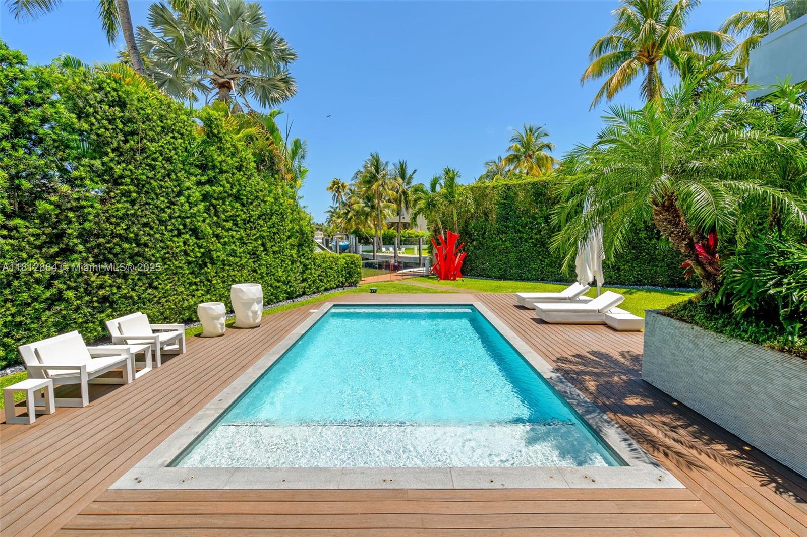 420 Island Dr, Key Biscayne, Florida image 49