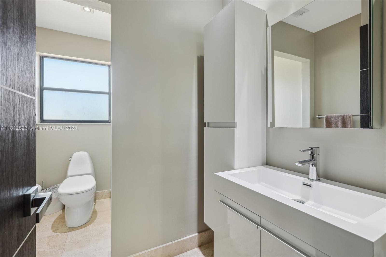 15050 E Falcons Lea Dr, Davie, Florida image 31