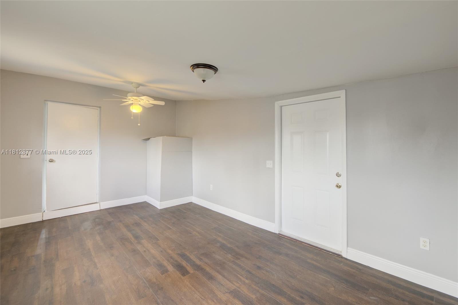 3710 SW 45th Ave, West Park, Florida image 17