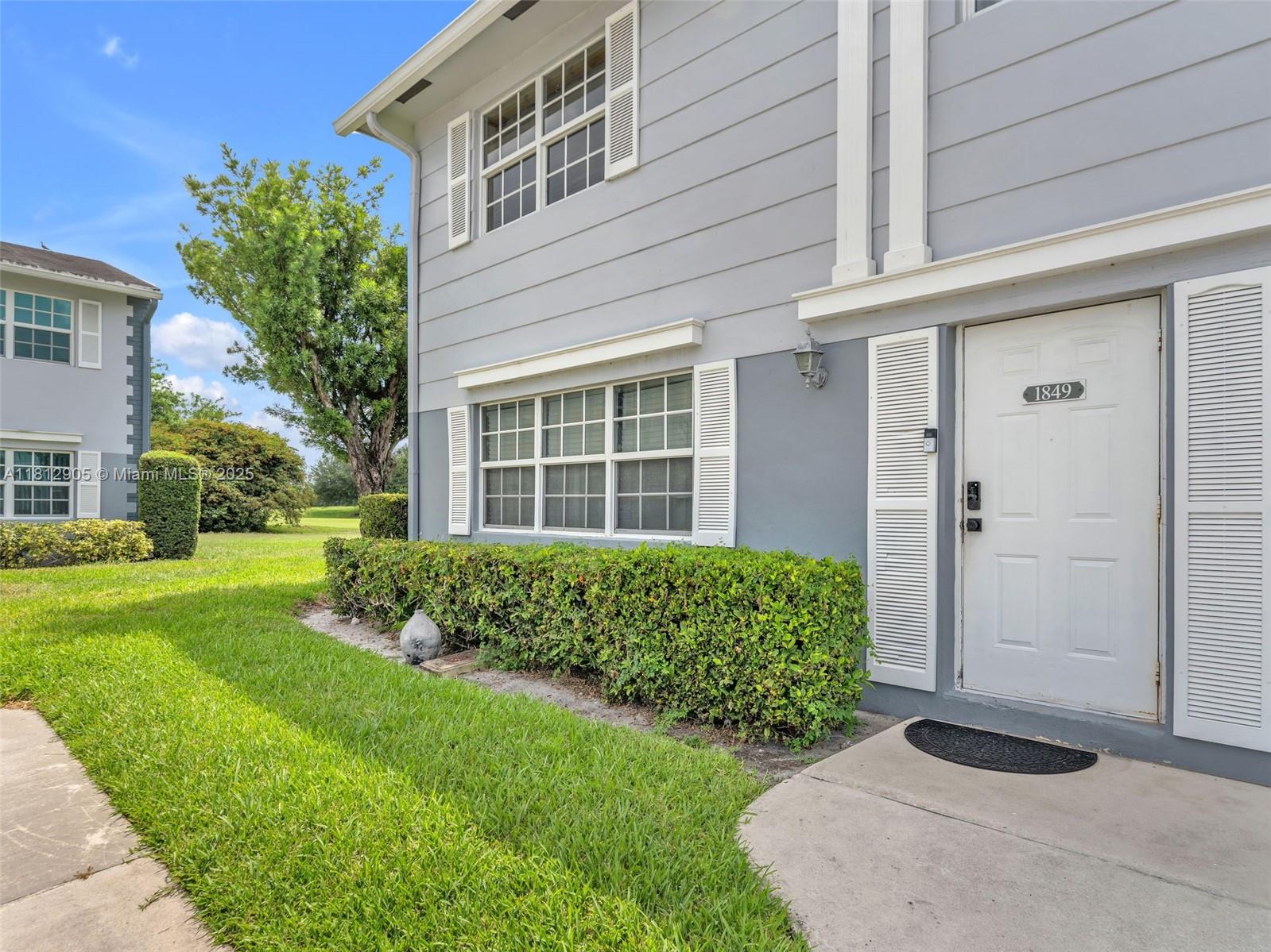 1849 SW 81st Way #1-24, Davie, Florida image 2