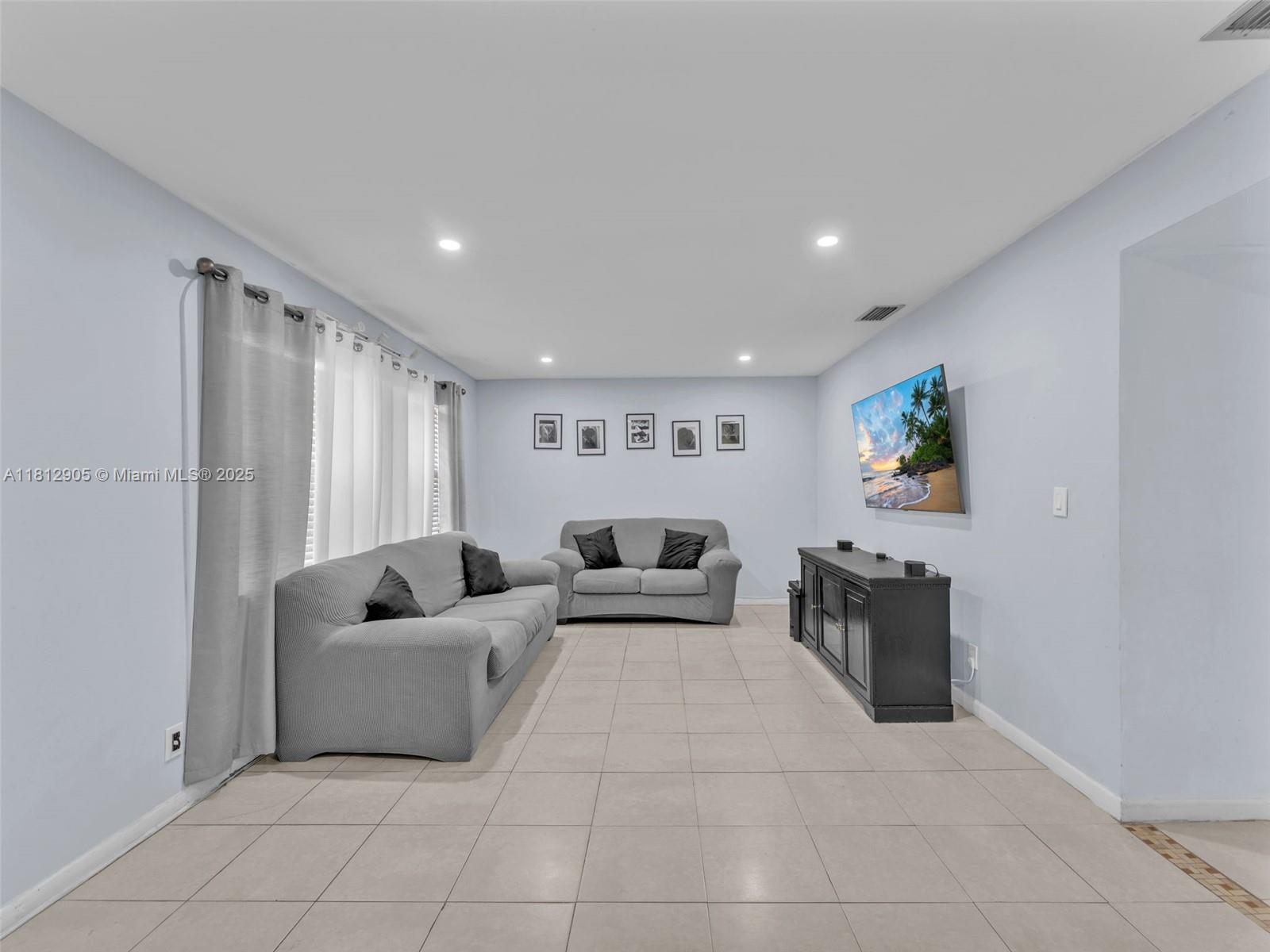 1849 SW 81st Way #1-24, Davie, Florida image 4