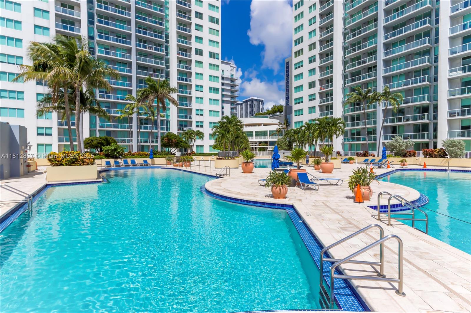 253 NE 2nd St #3108, Miami, Florida image 35