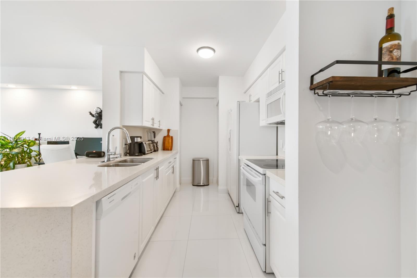 Property photo # 4