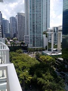 1060 BRICKELL AV #1009, Miami FL 33131