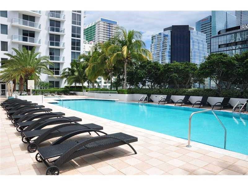1060 BRICKELL AV #1009, Miami FL 33131