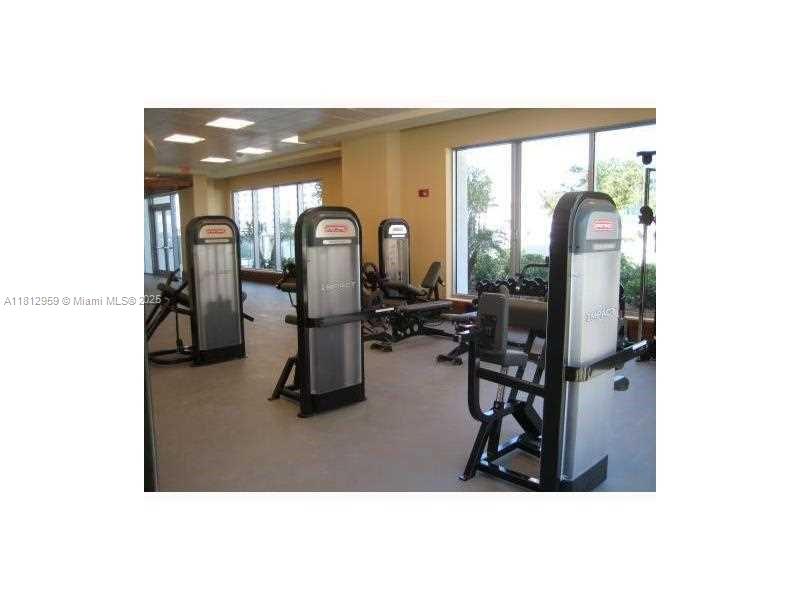 1060 BRICKELL AV #1009, Miami FL 33131