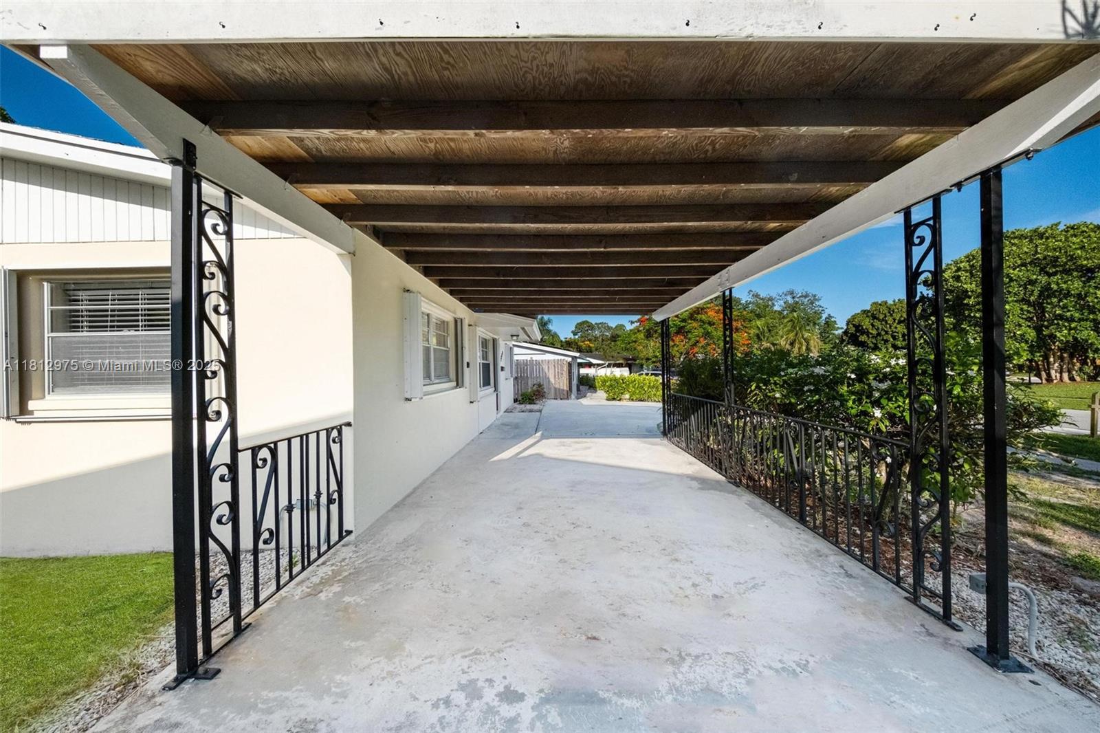 3589 Island Rd, Palm Beach Gardens, Florida image 7