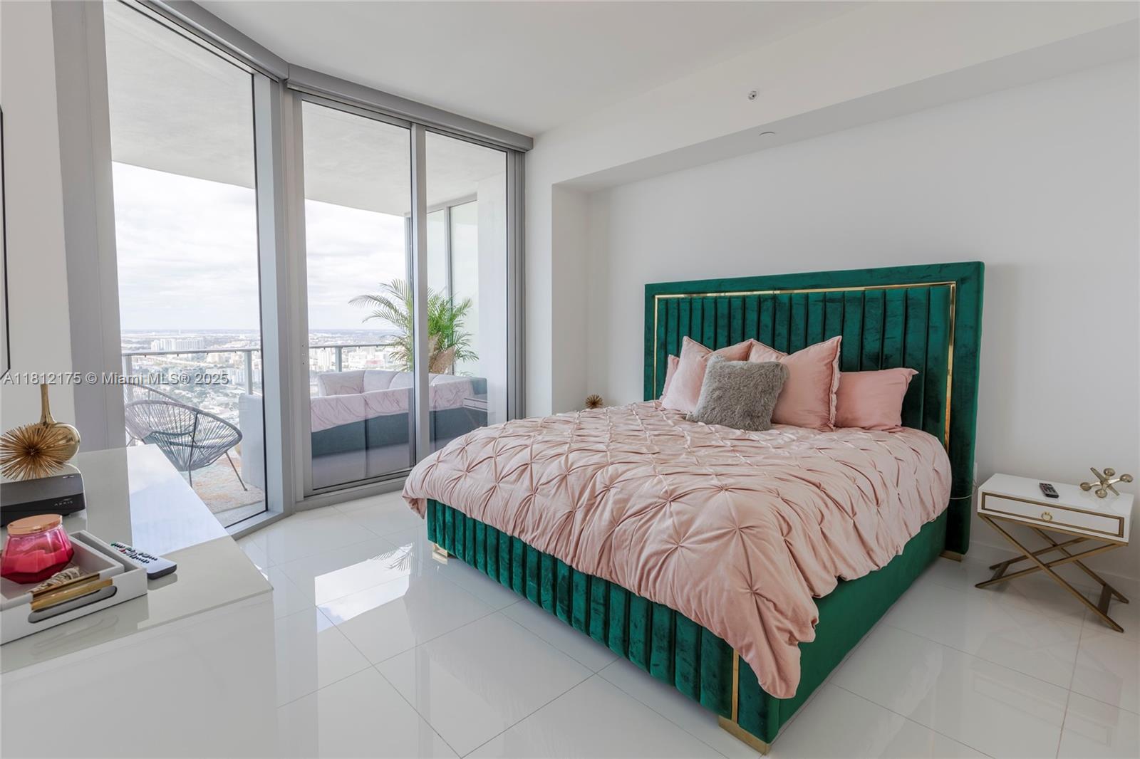 851 NE 1st Ave #4410, Miami, Florida image 9