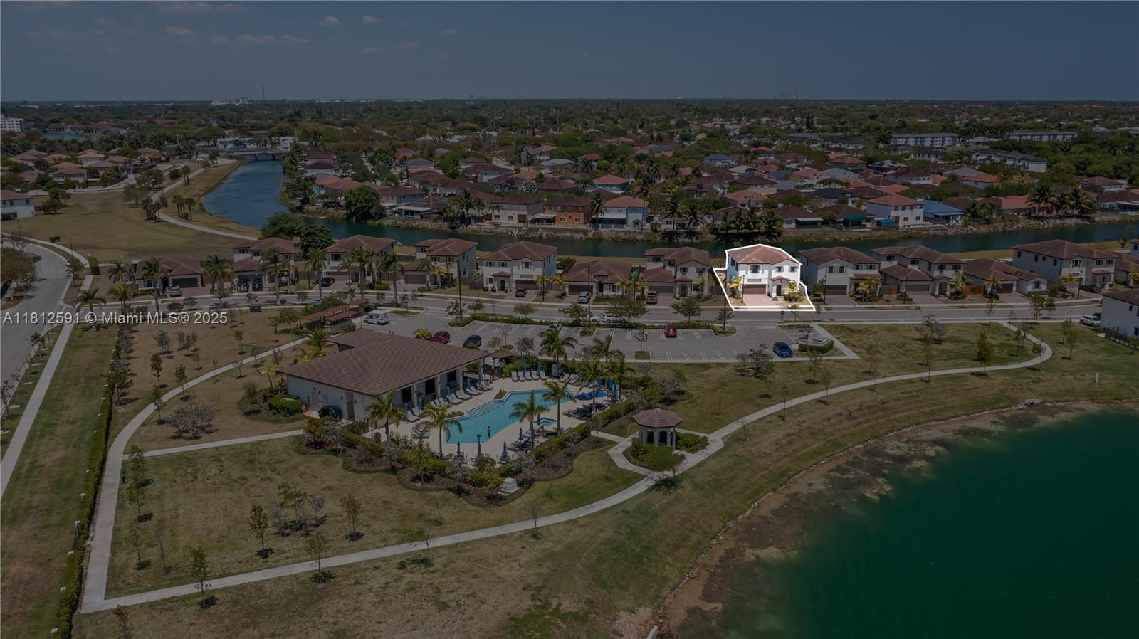 10329 SW 228th Ter, Miami, Florida image 27