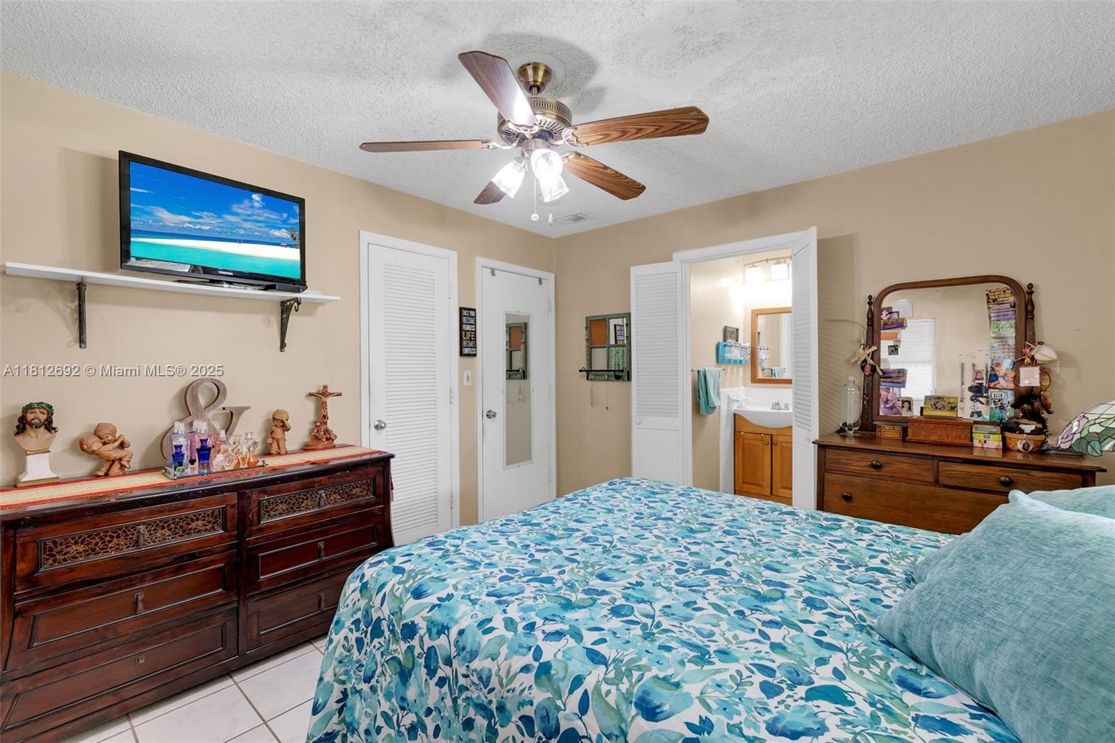 5714 NW 66th Ter, Tamarac, Florida image 9