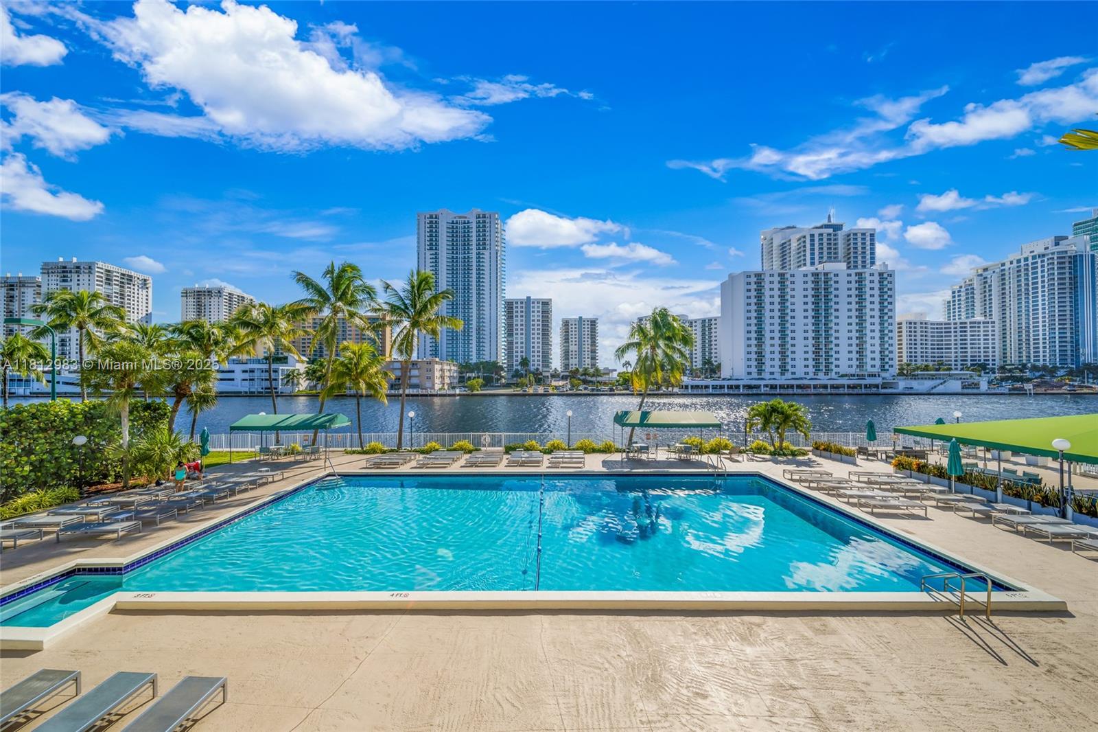 800 Parkview Dr #729, Hallandale Beach, Florida image 38