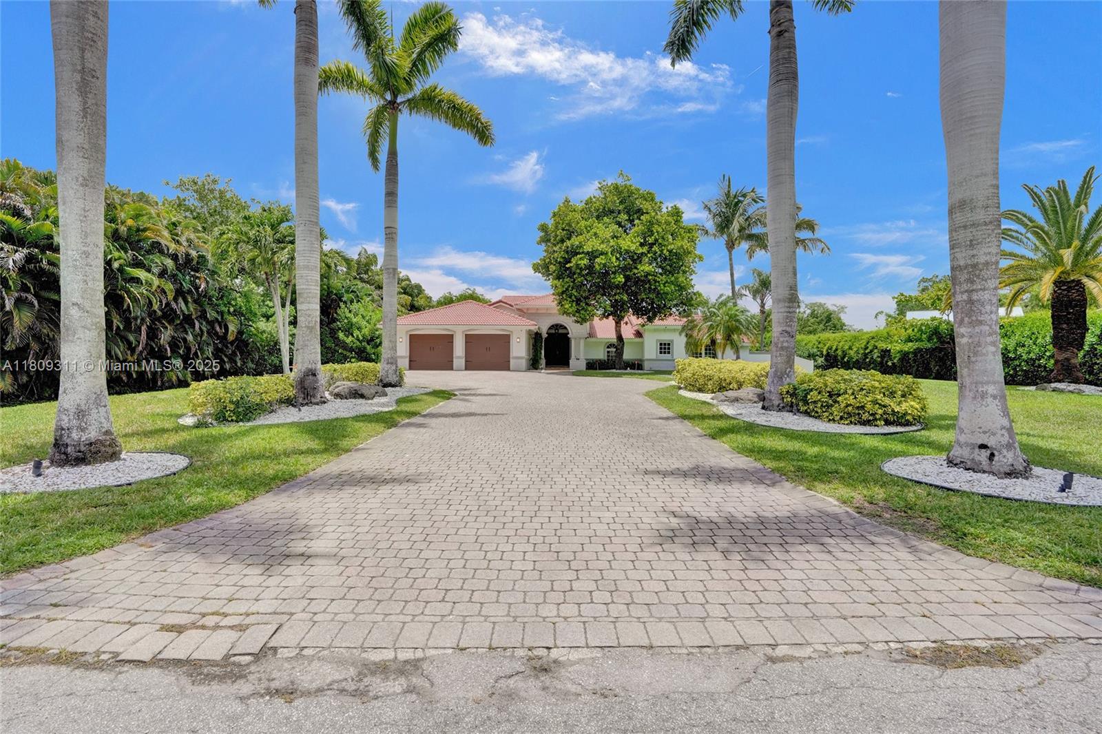 5963 NW 75th Way, Parkland, Florida image 3