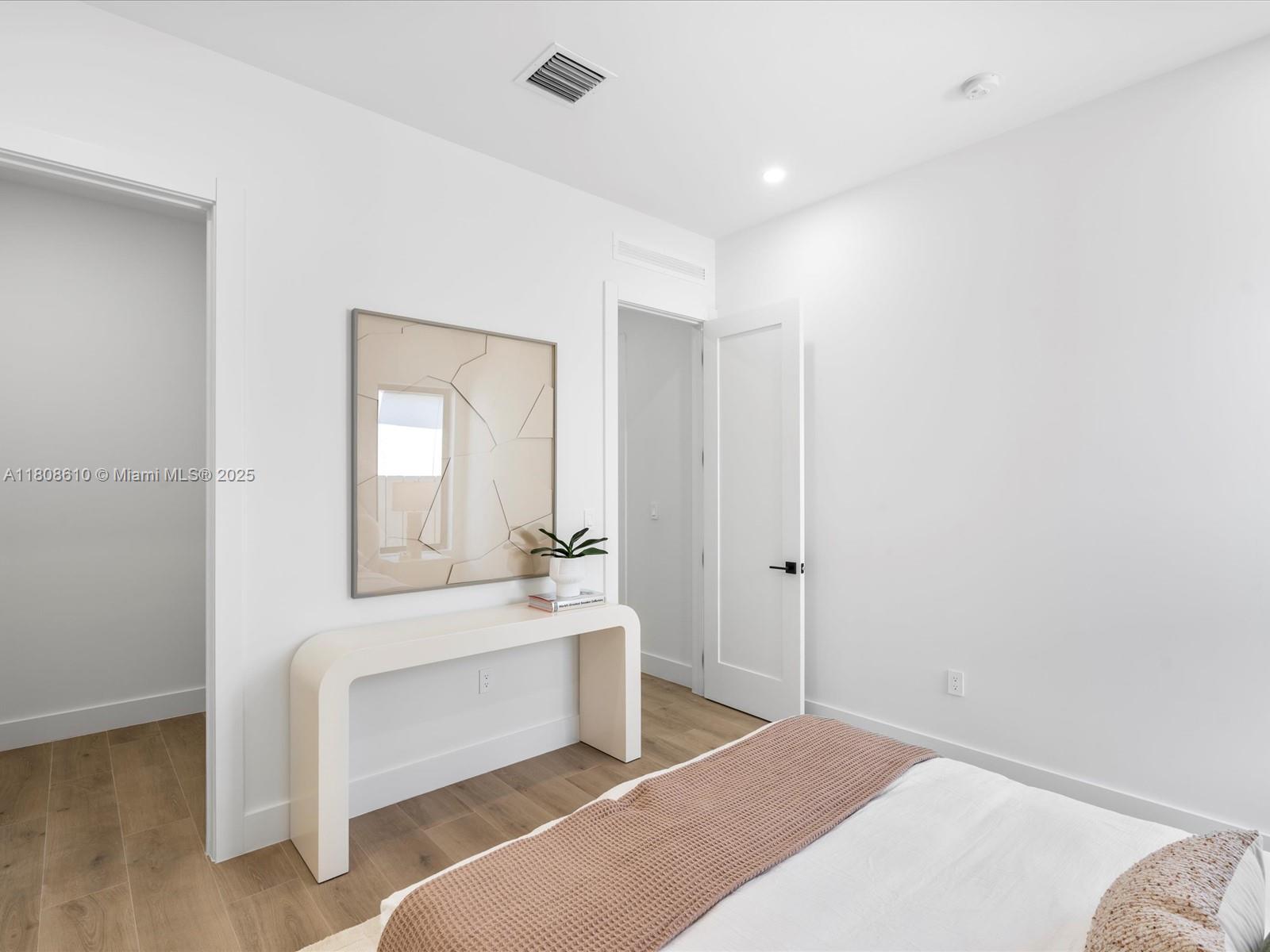 1735 SW 24th Ter, Miami, Florida image 40