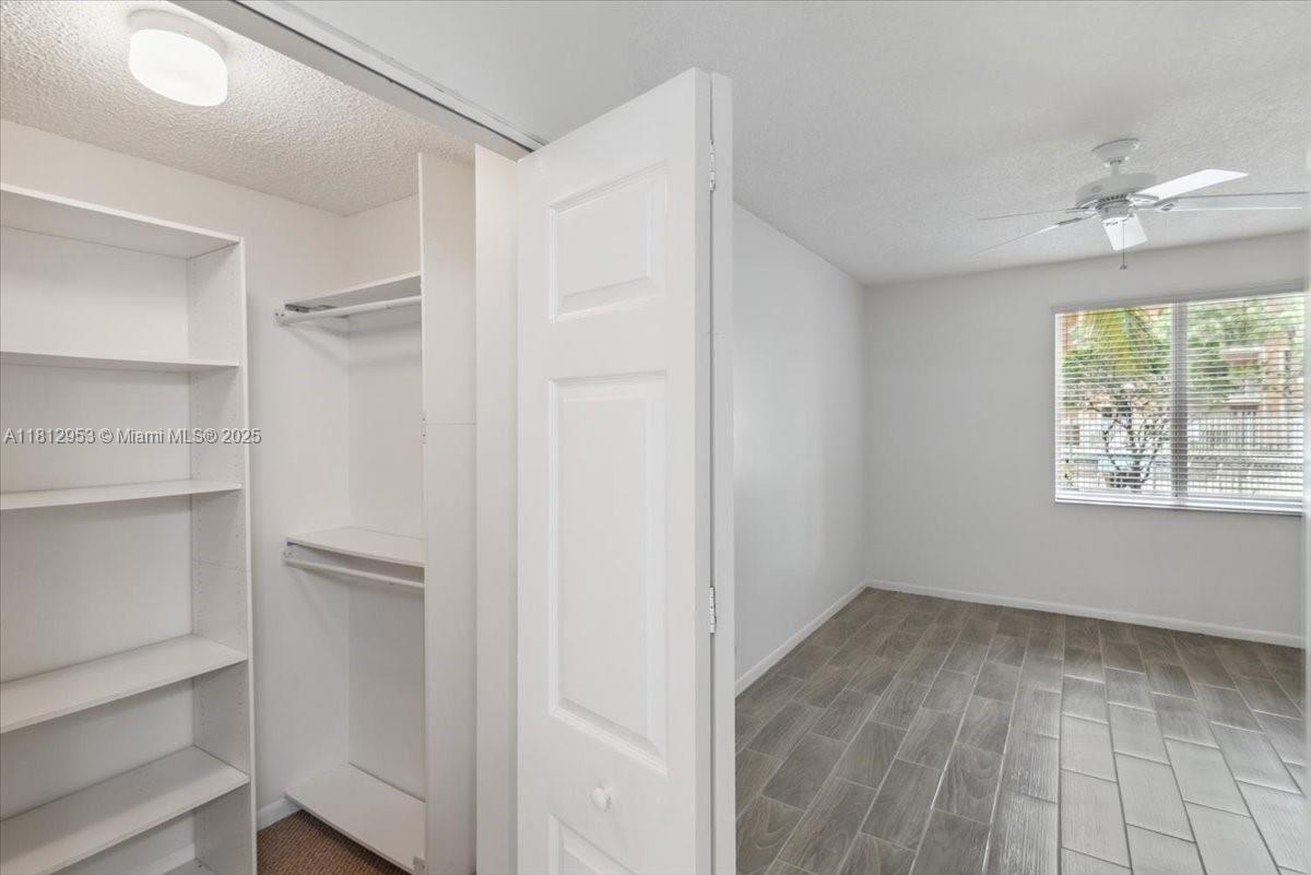 6952 SW 39th St #C105, Davie, Florida image 30
