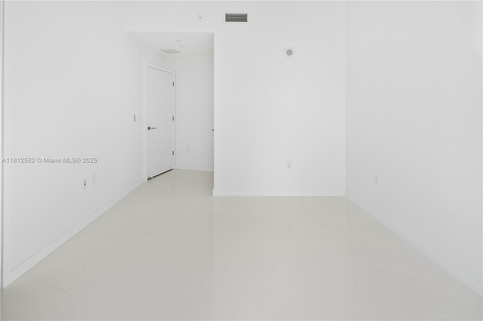 851 NE 1st Ave #4203, Miami FL 33132