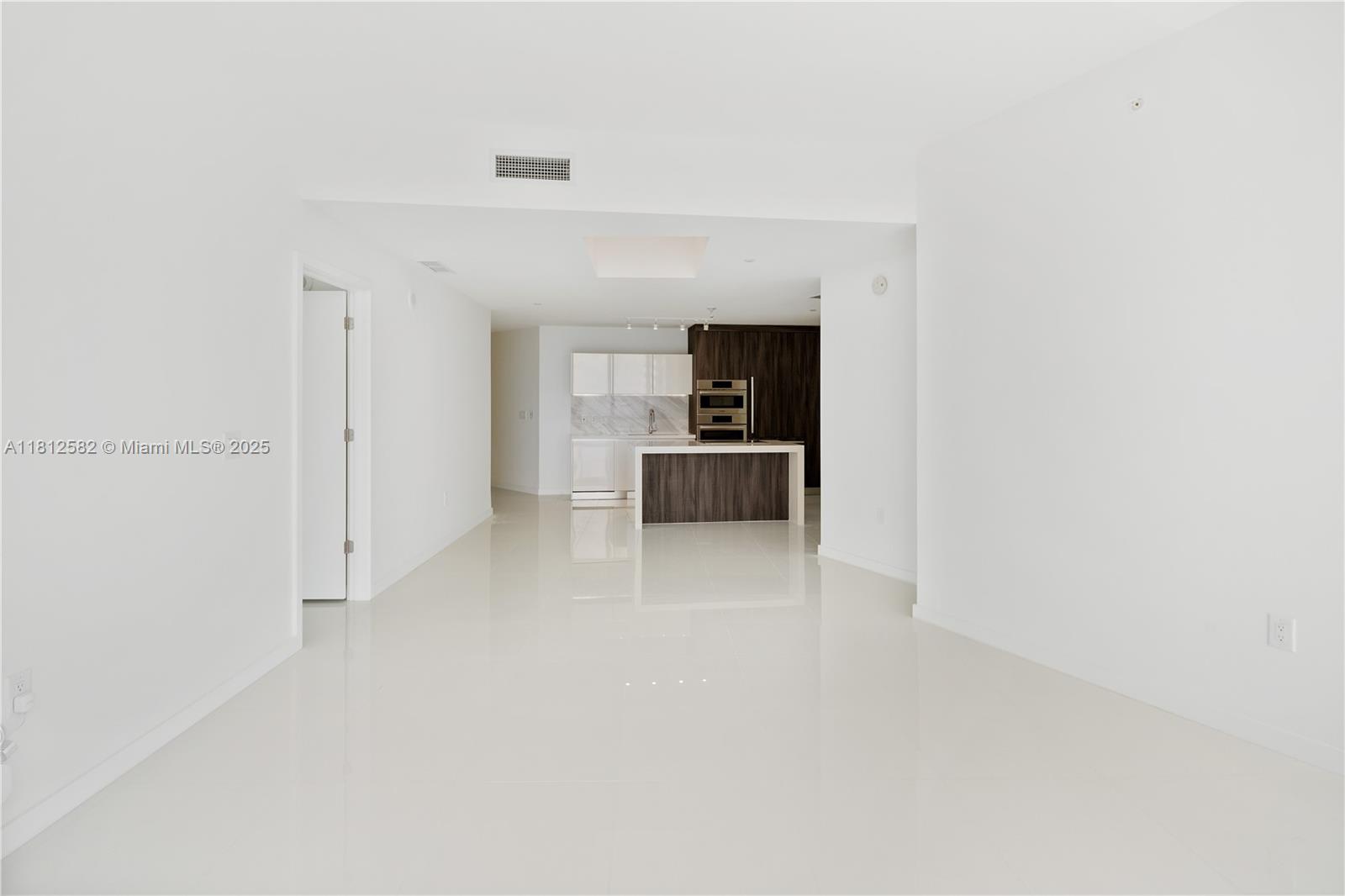 851 NE 1st Ave #4203, Miami FL 33132