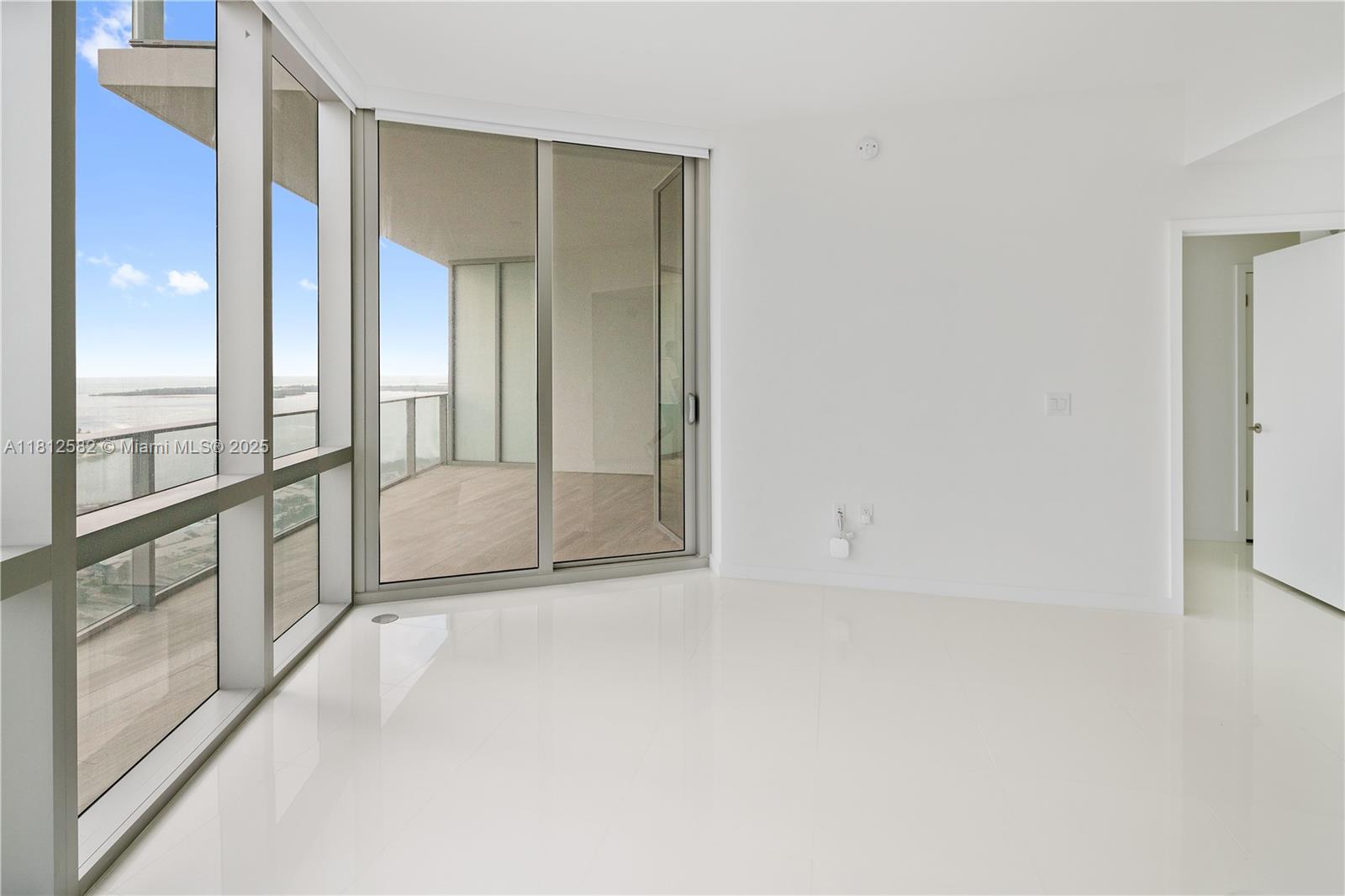 851 NE 1st Ave #4203, Miami FL 33132