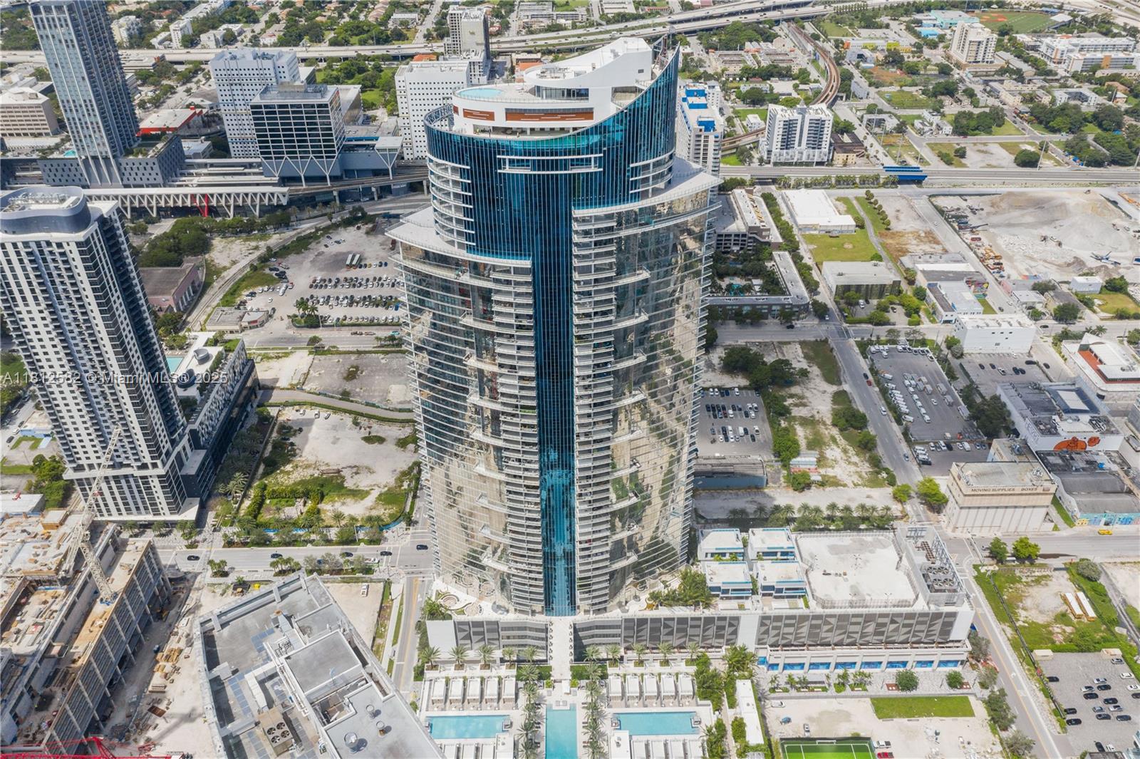 851 NE 1st Ave #4203, Miami FL 33132
