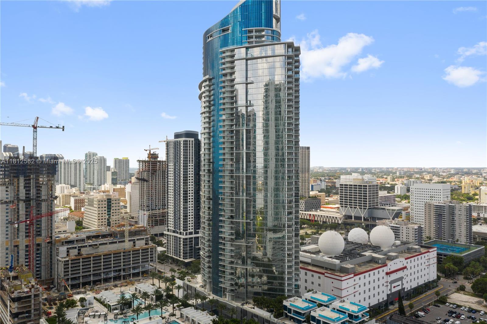 851 NE 1st Ave #4203, Miami FL 33132