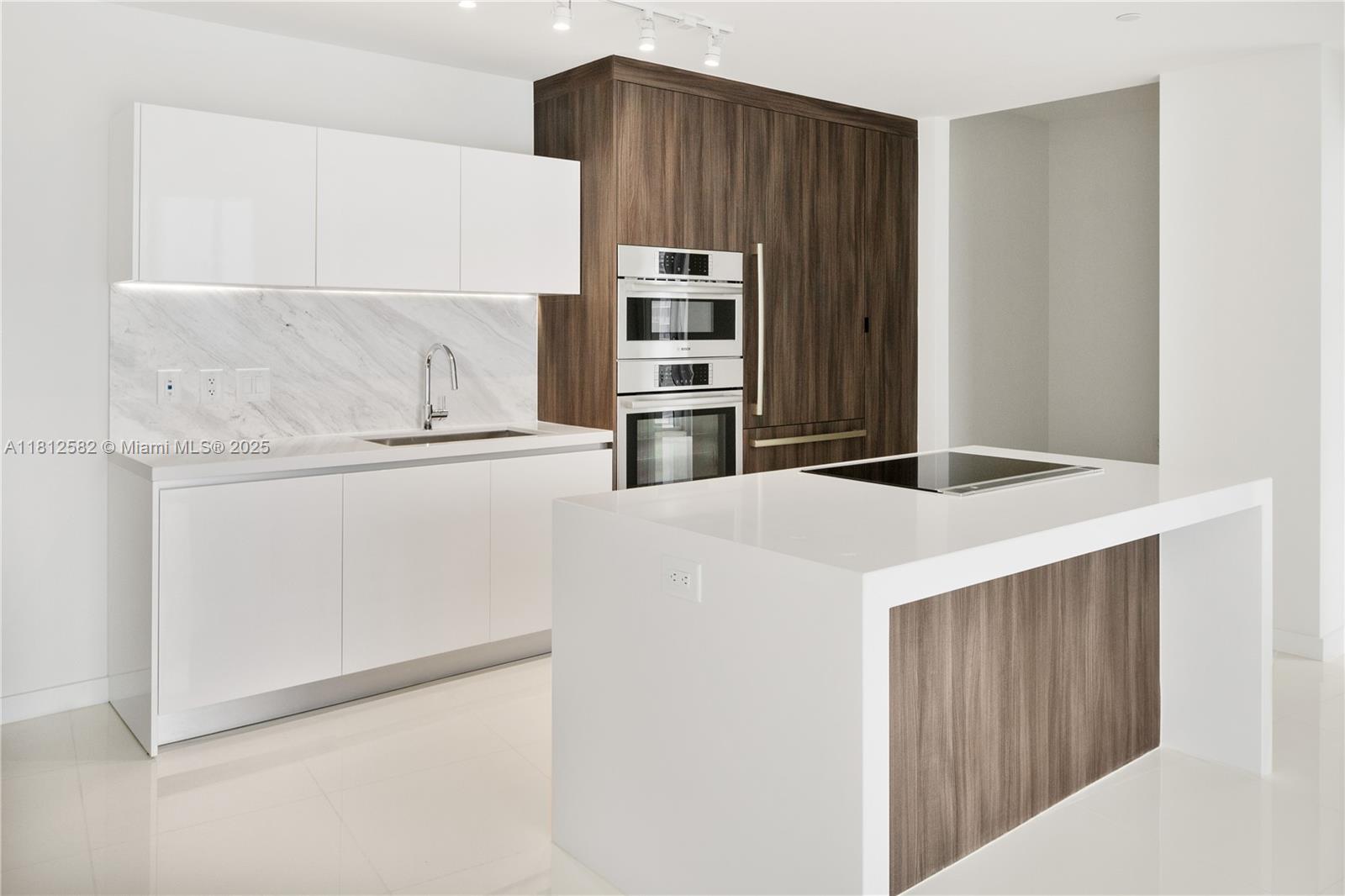 851 NE 1st Ave #4203, Miami FL 33132