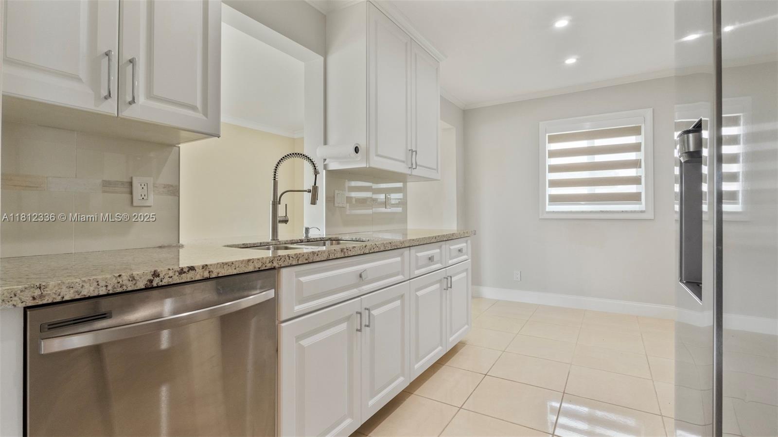 1621 NW 87th Ln, Plantation, Florida image 4