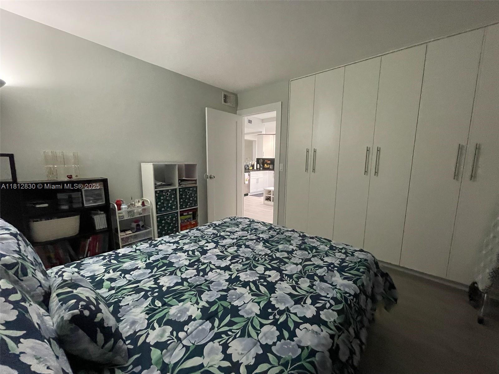 1290 S Military Trl #411, Deerfield Beach, Florida image 8