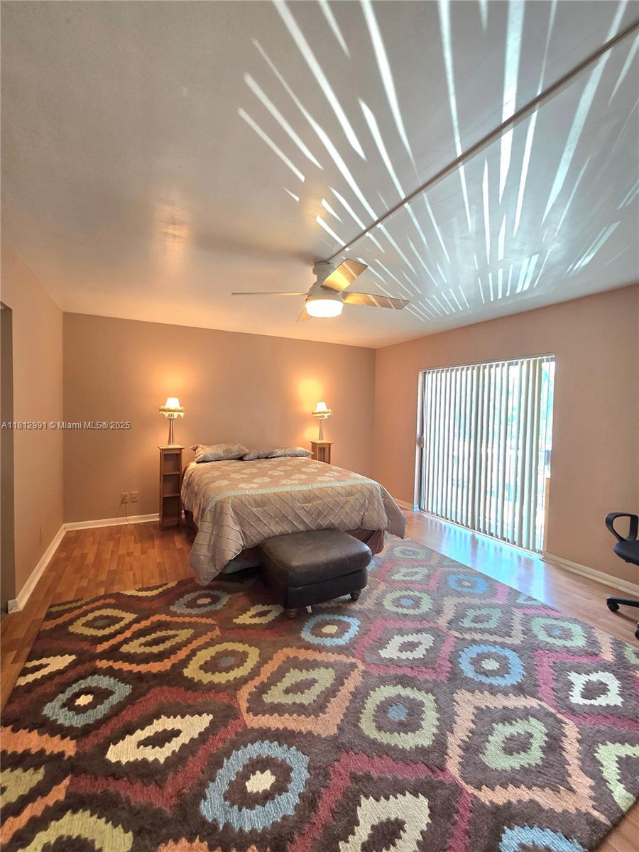 Residential, Dania Beach, Florida image 15