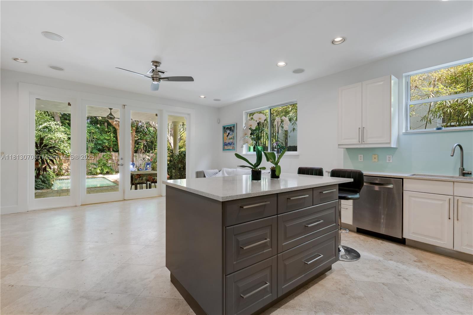 3154 Gifford Ln #3154, Miami, Florida image 10