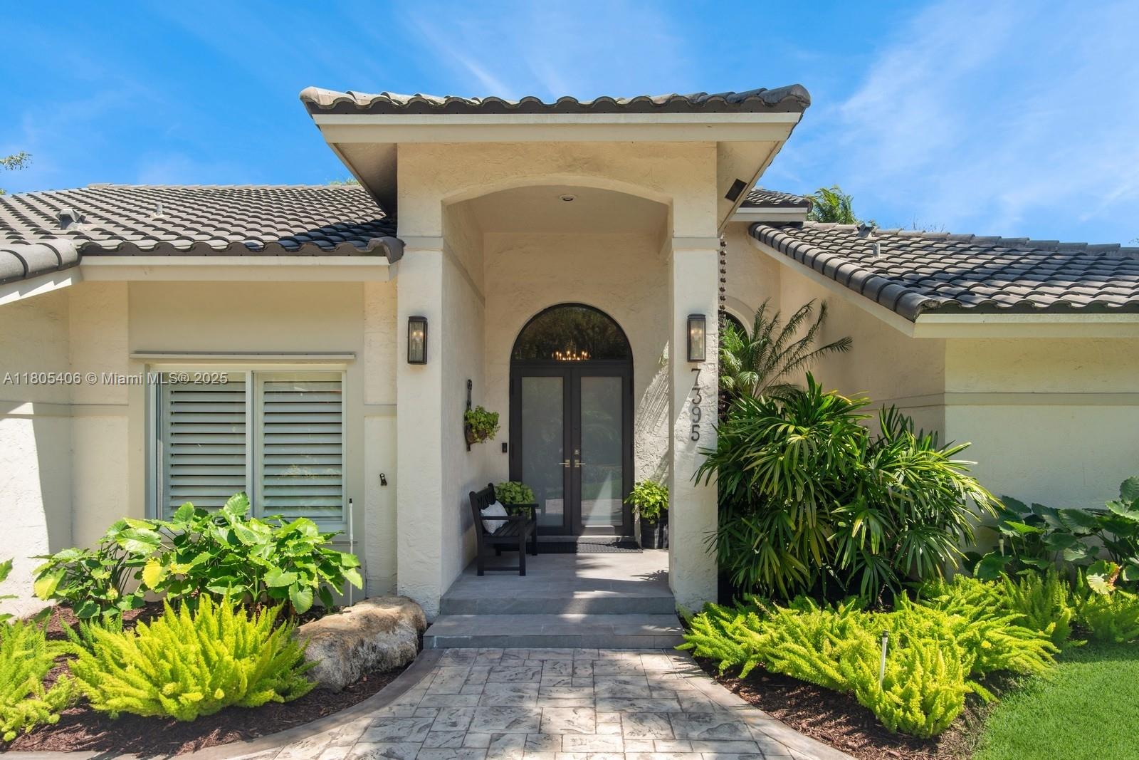 7395 166th St, Palmetto Bay, Florida 33157