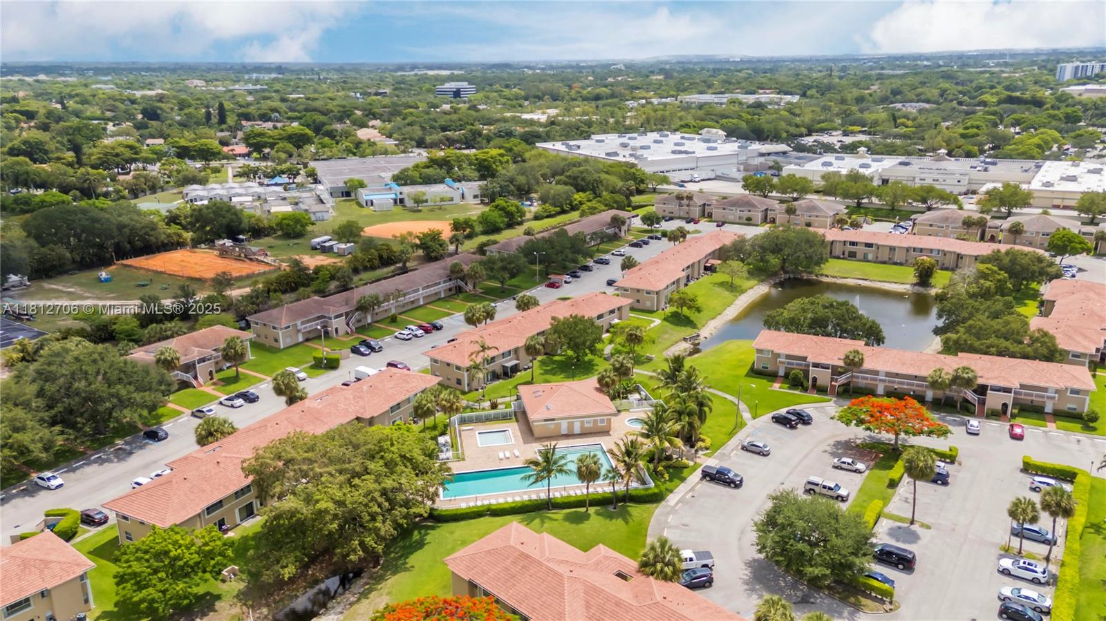 9906 Twin Lakes Dr #7-I, Coral Springs, Florida image 27