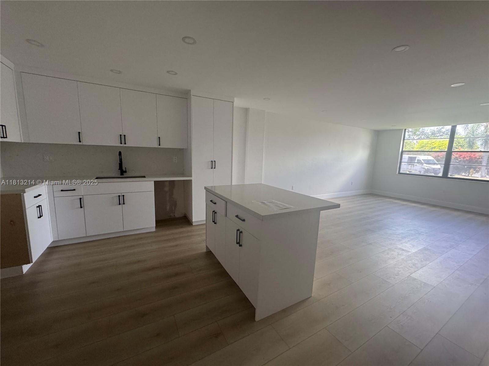 10854 N Kendall Dr #106, Miami, Florida image 2